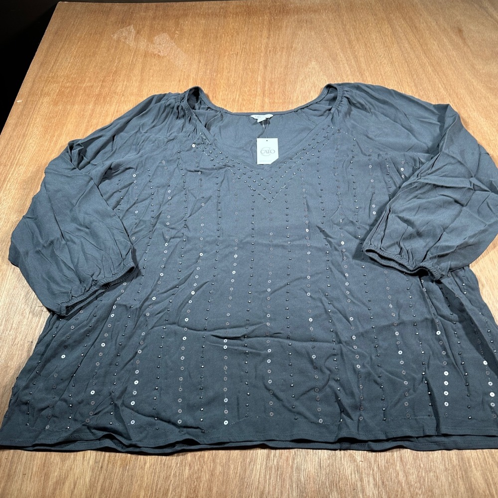 Cato Blouse Women XL Gray Sequin Beaded V-Neck Rayon 3/4 Sleeve Holiday Top